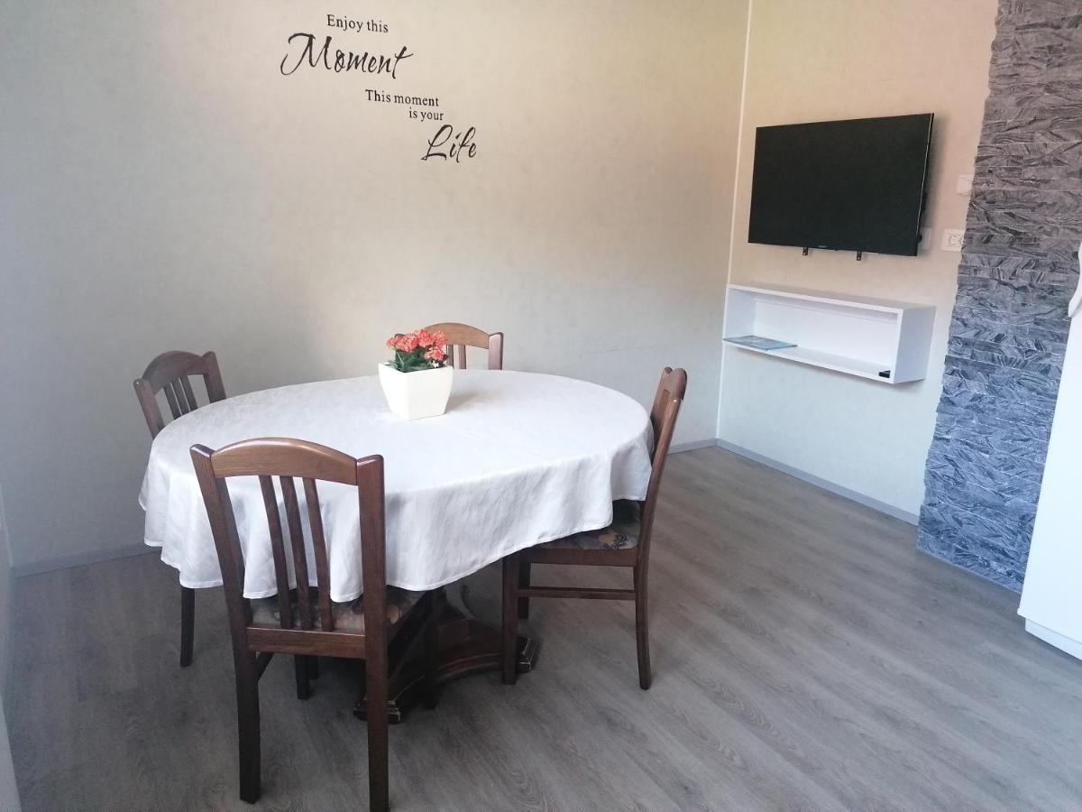 Apartmaji Valter Srpenica Εξωτερικό φωτογραφία